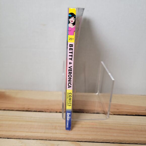 Betty And Veronica Comics Double Digest #251 - Picture 3 of 4